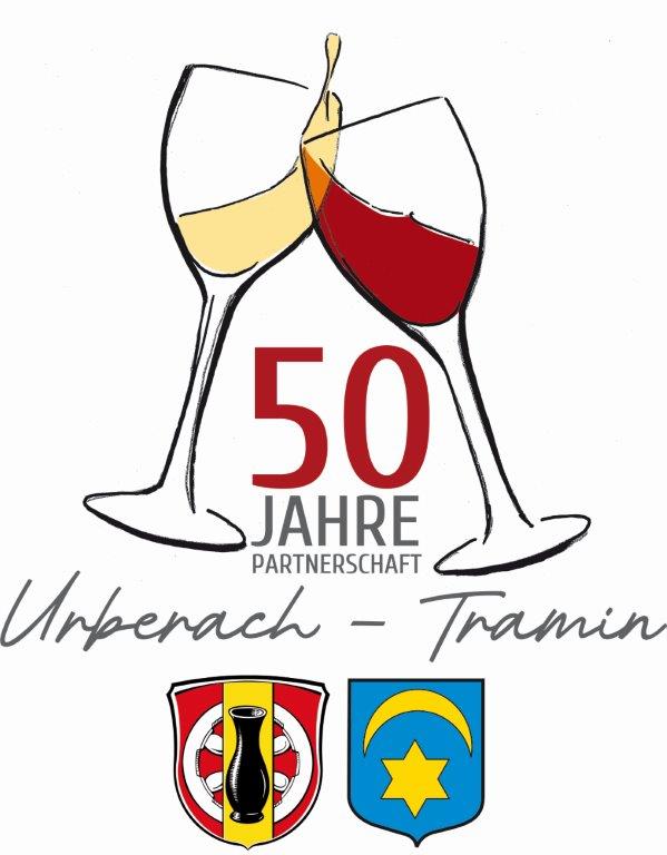 Zwei Weingläser und die Wappen von Urberach und Tramin mit dem Slogan 50 Jahre Partnerschaft